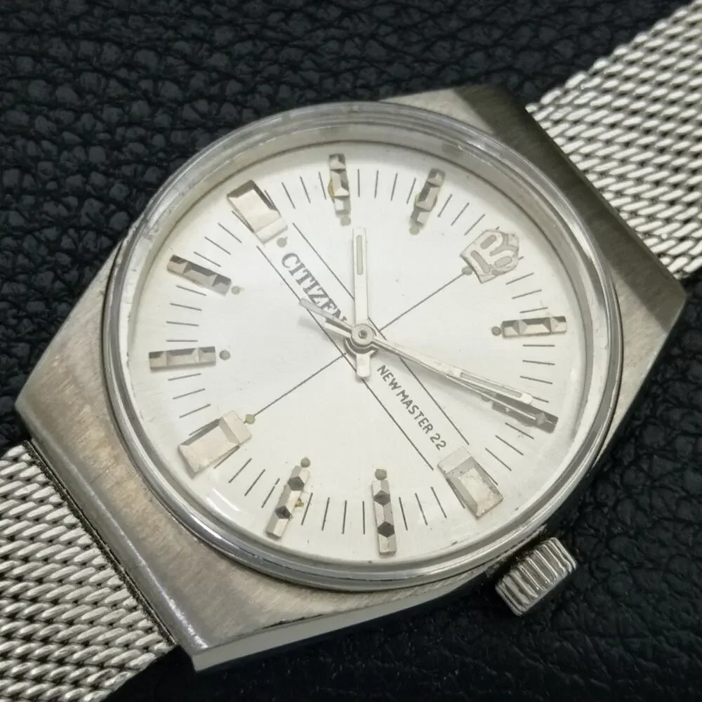 Vintage 1985 Citizen Manual Wound Mens Silver Watch & Silver accents